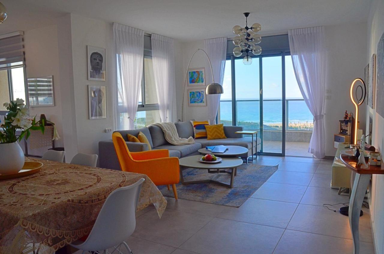 Amazing Sea View, Steps To Beach, Near Tel-Aviv บัตยัม ภายนอก รูปภาพ